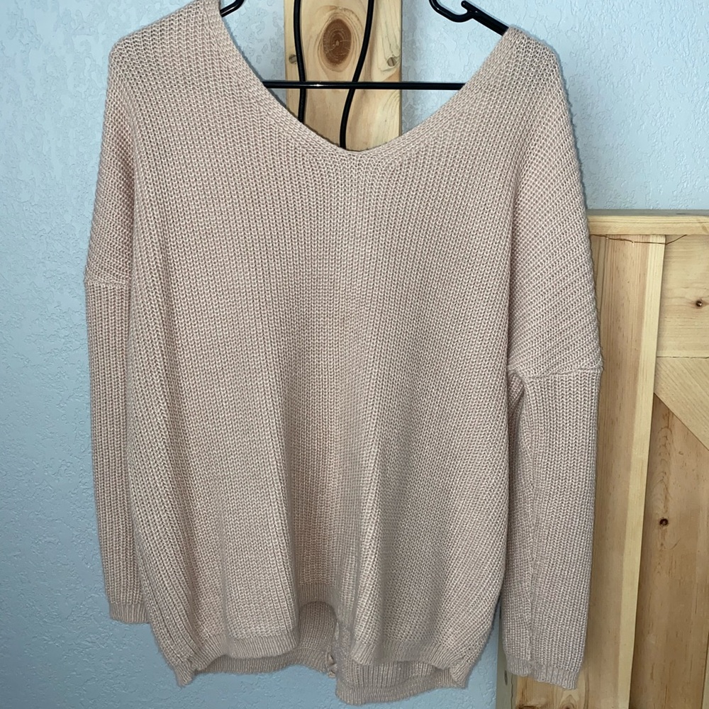 pink sweater